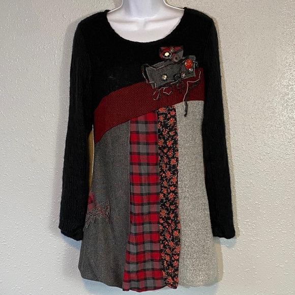 Patchwork Long Sleeve Dress - Black, Red, Gray - Picture 1 of 8